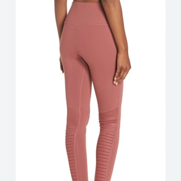 ALO Yoga Moto Legging High Rise in rosewood glossy S - Picture 3 of 10
